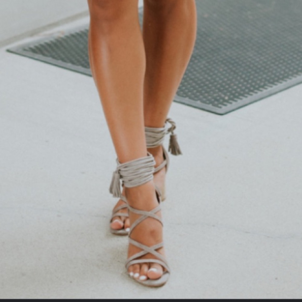 Jeffrey Campbell Despina Heels sz 9